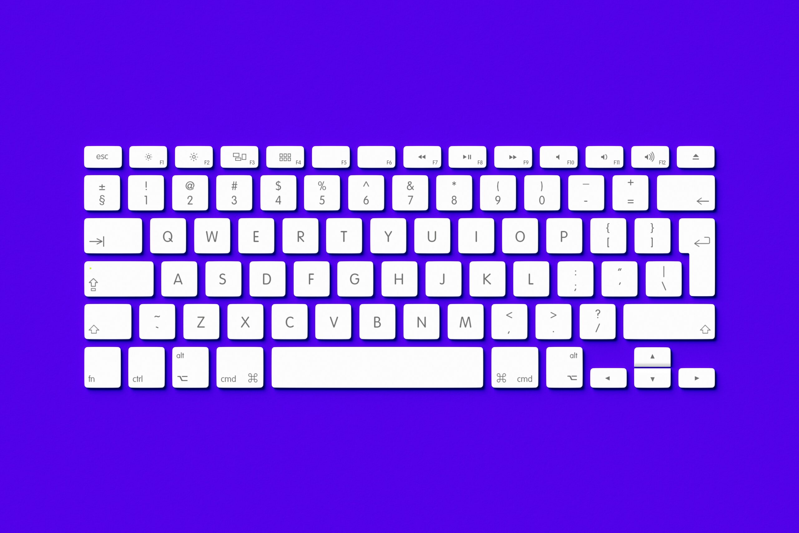 Keyboard layout highlighting optimal Fortnite keybindings for building efficiently