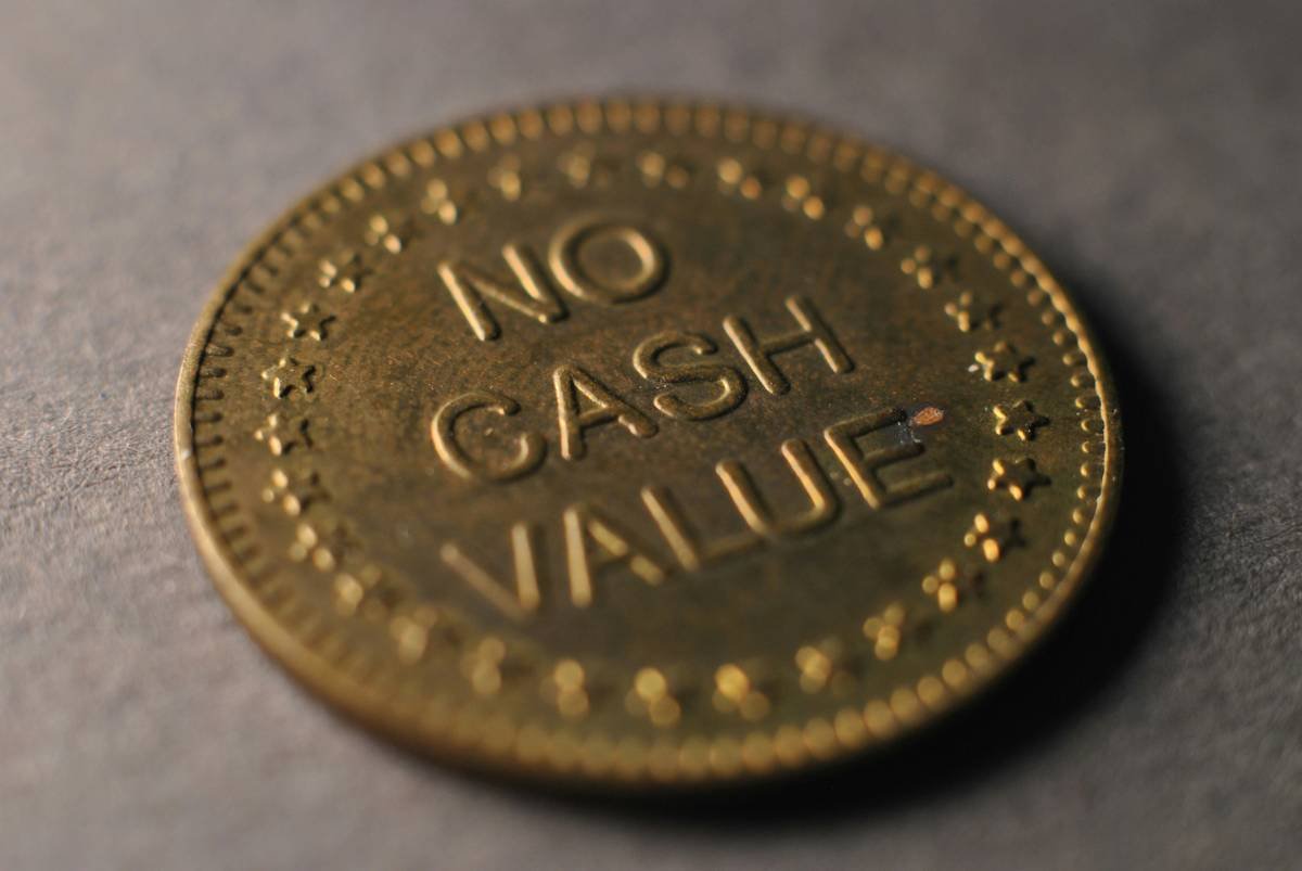 Infographic showing Fortnite skin tiers from Common to Mythic